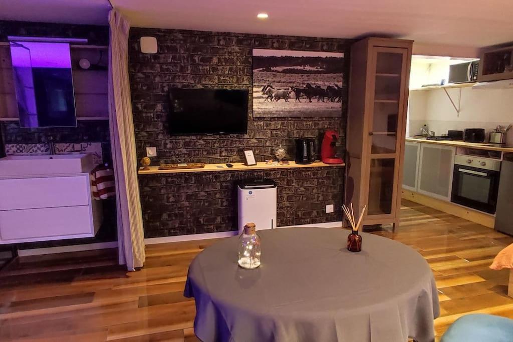 Studio Paisible Et Balneo Vezin-le-Coquet Εξωτερικό φωτογραφία